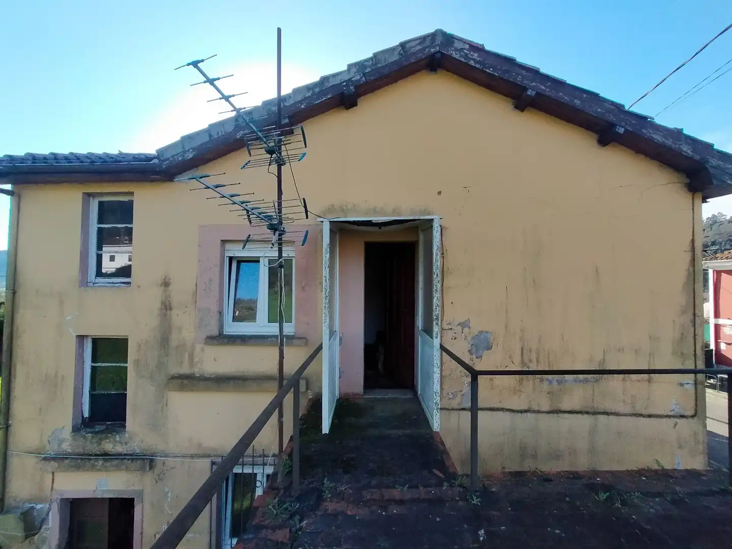 Vista exterior de Finca rústica en venta en Pravia con Terraza y Trastero