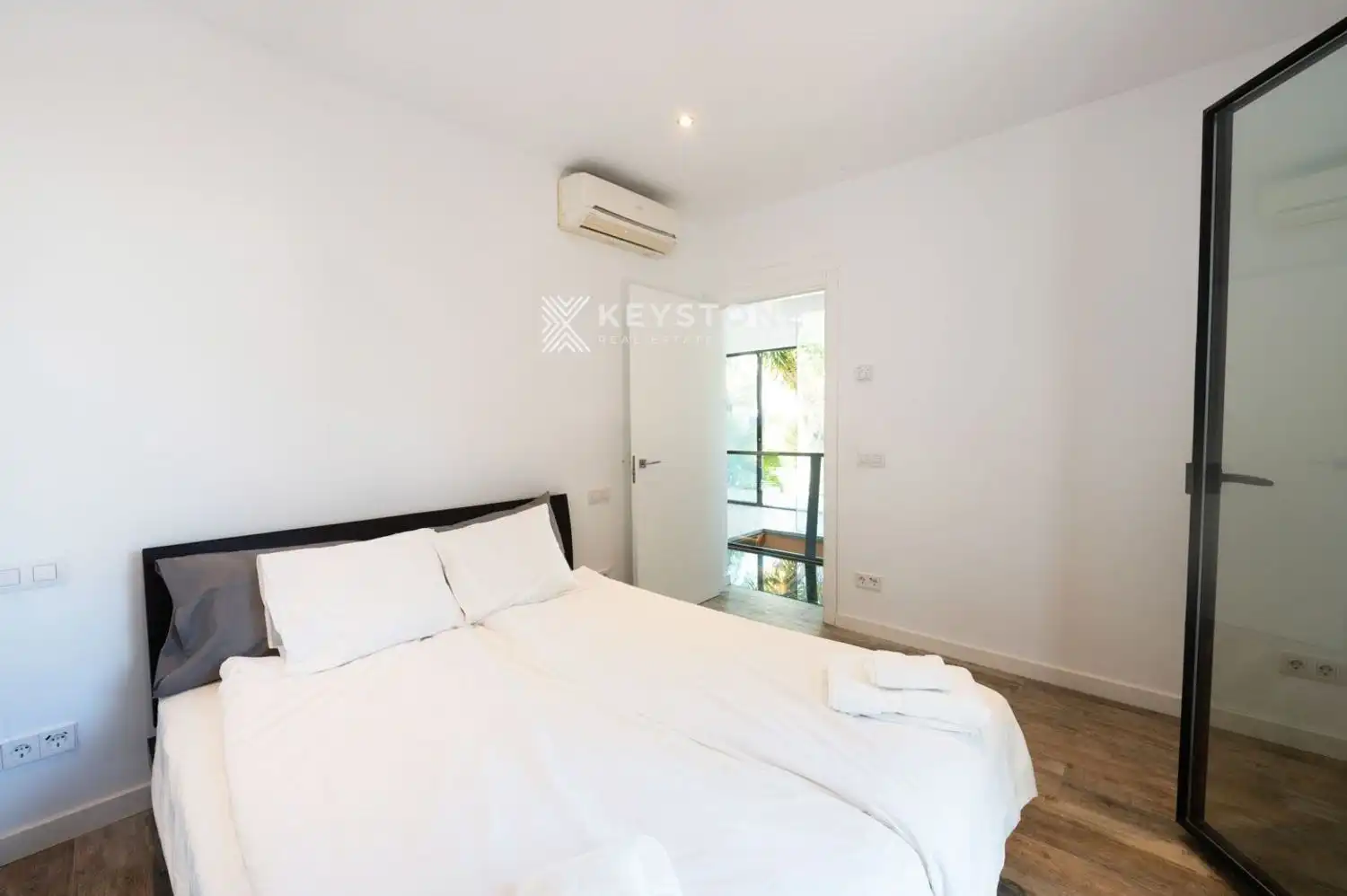 Habitación de Casa o chalet de alquiler en Calvià con Aire acondicionado, Terraza y Trastero