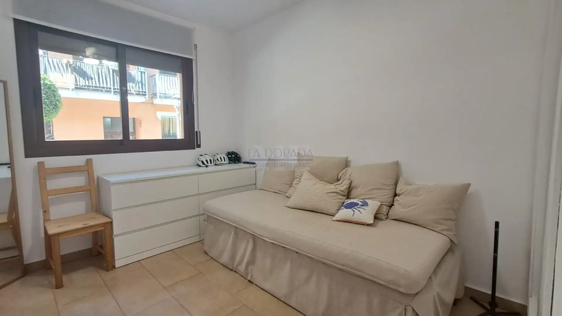 Habitación de Piso en venta en Cambrils con Aire acondicionado, Trastero y Internet