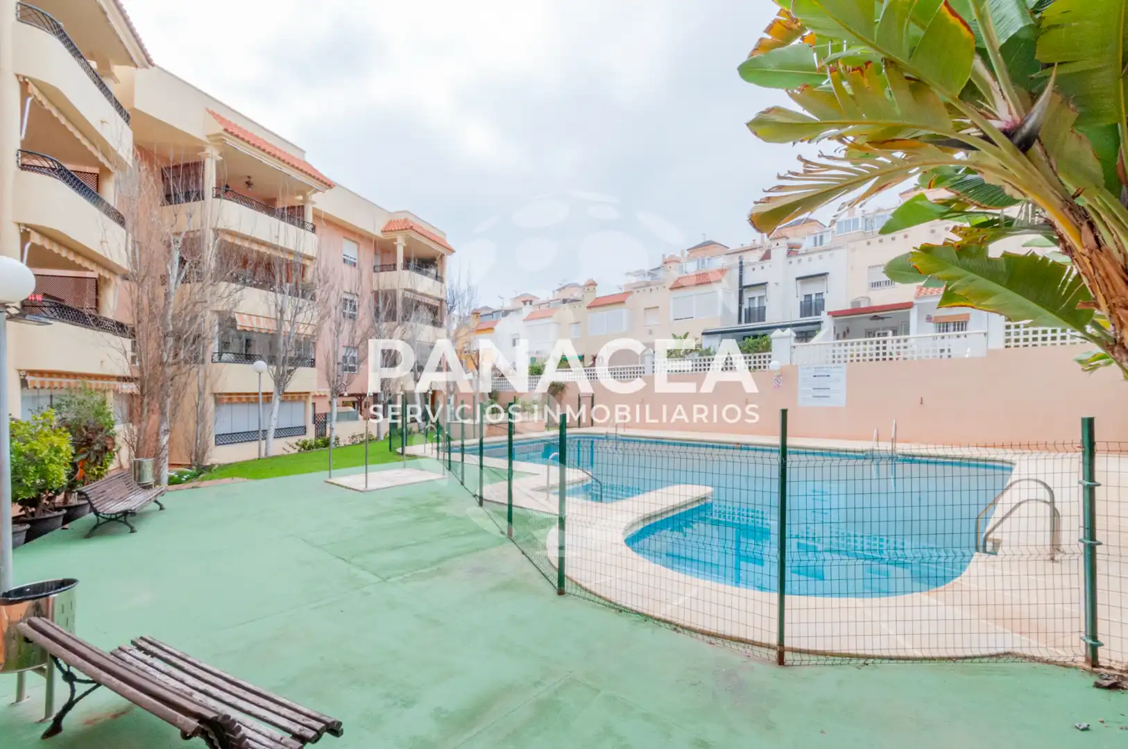 Exterior view of Flat for sale in Roquetas de Mar  with Balcony and Community pool