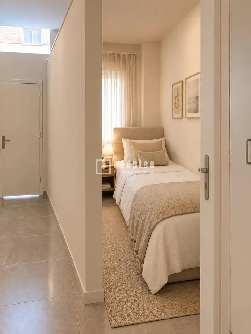 Bedroom of Apartments for sale in Carretera de Cádiz