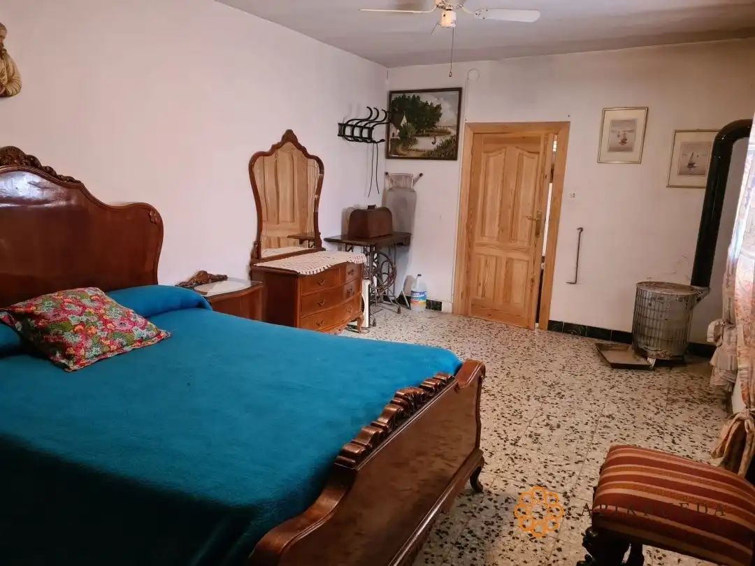 Casa o chalet de alquiler en Calle Barried, 6, Escatrón