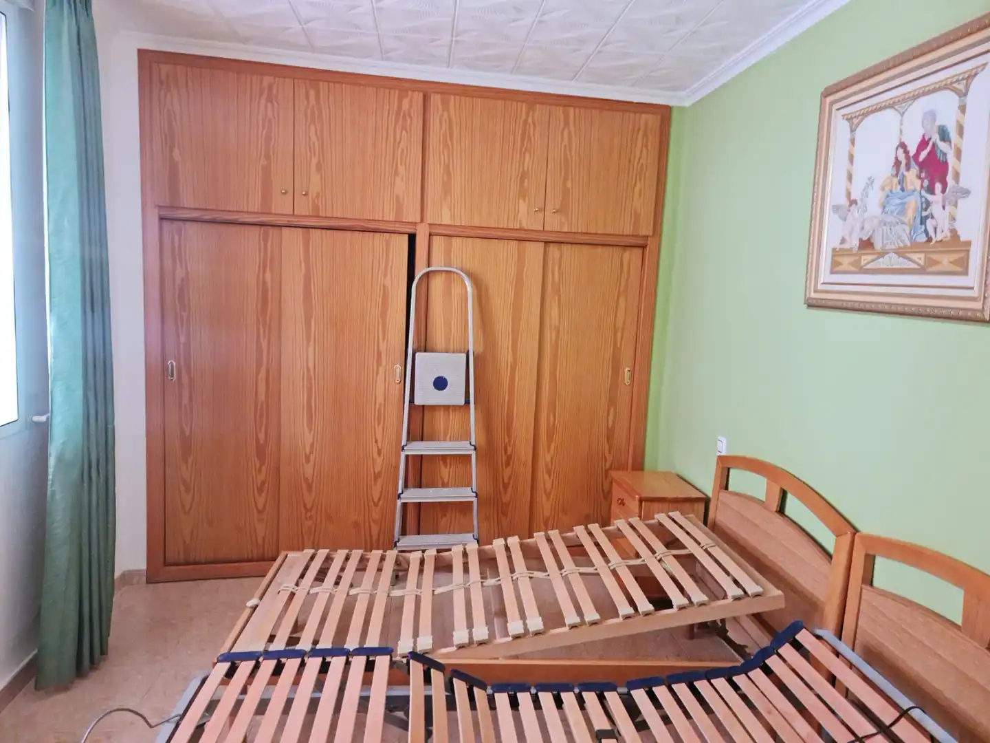 Habitación de Apartamento en venta en Cullera con Calefacción, Amueblado y Horno