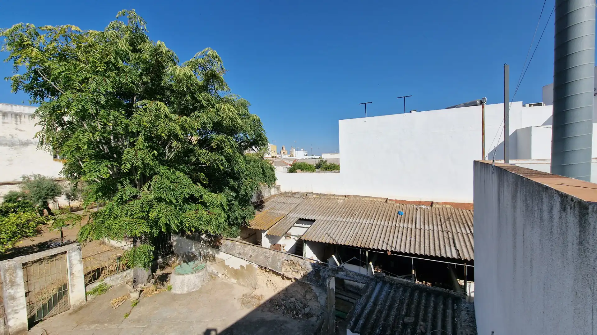 Vista exterior de Residencial en venta en Utrera