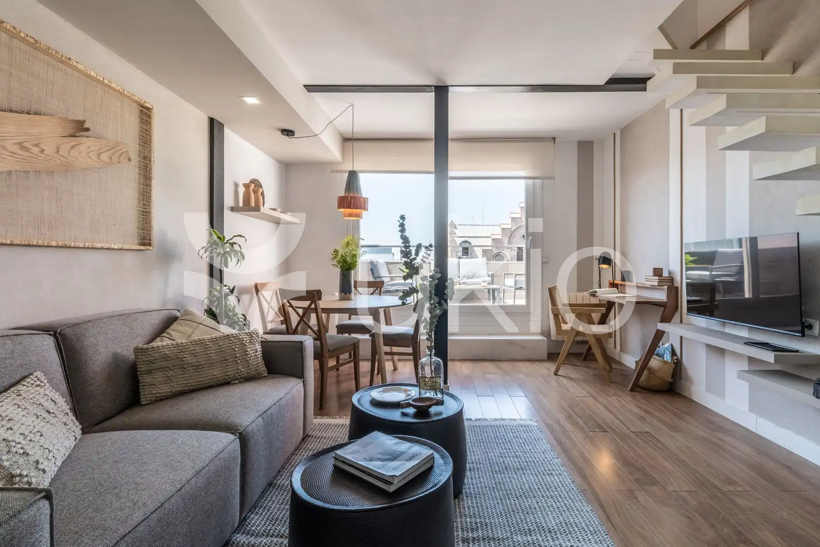 Sala de estar de Apartamento de alquiler en Madrid con Aire acondicionado, Calefacción y Terraza