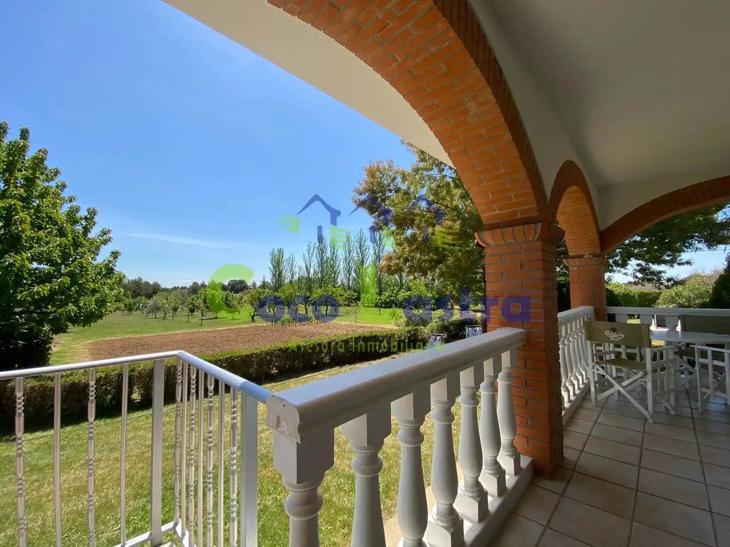 Casa o xalet en venda a Calle Huelmos de Cañedo, Valdunciel