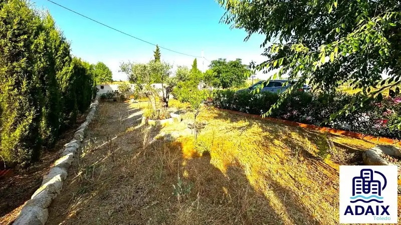 Jardí de Finca rústica en venda en Gálvez amb Aire condicionat