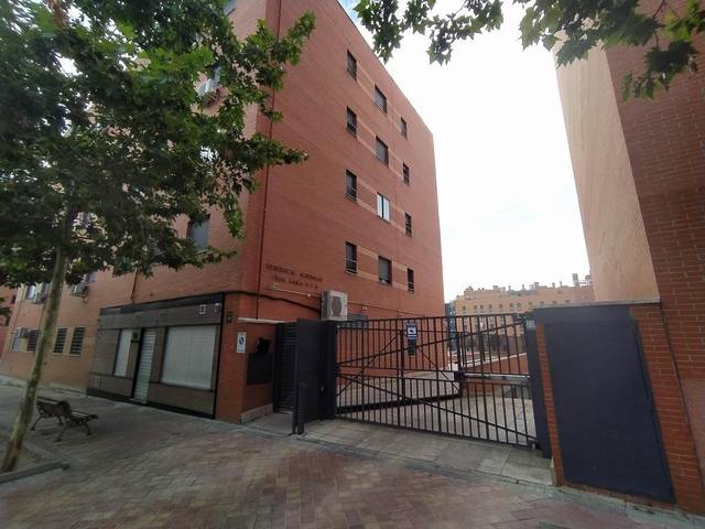 Garaje en Venta en Ensanche de Vallecas - La Gavia