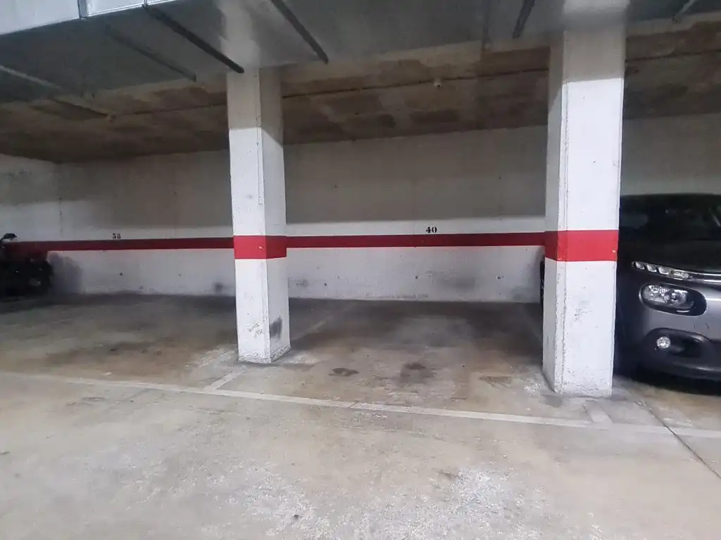 Parking of Flat for sale in Palau