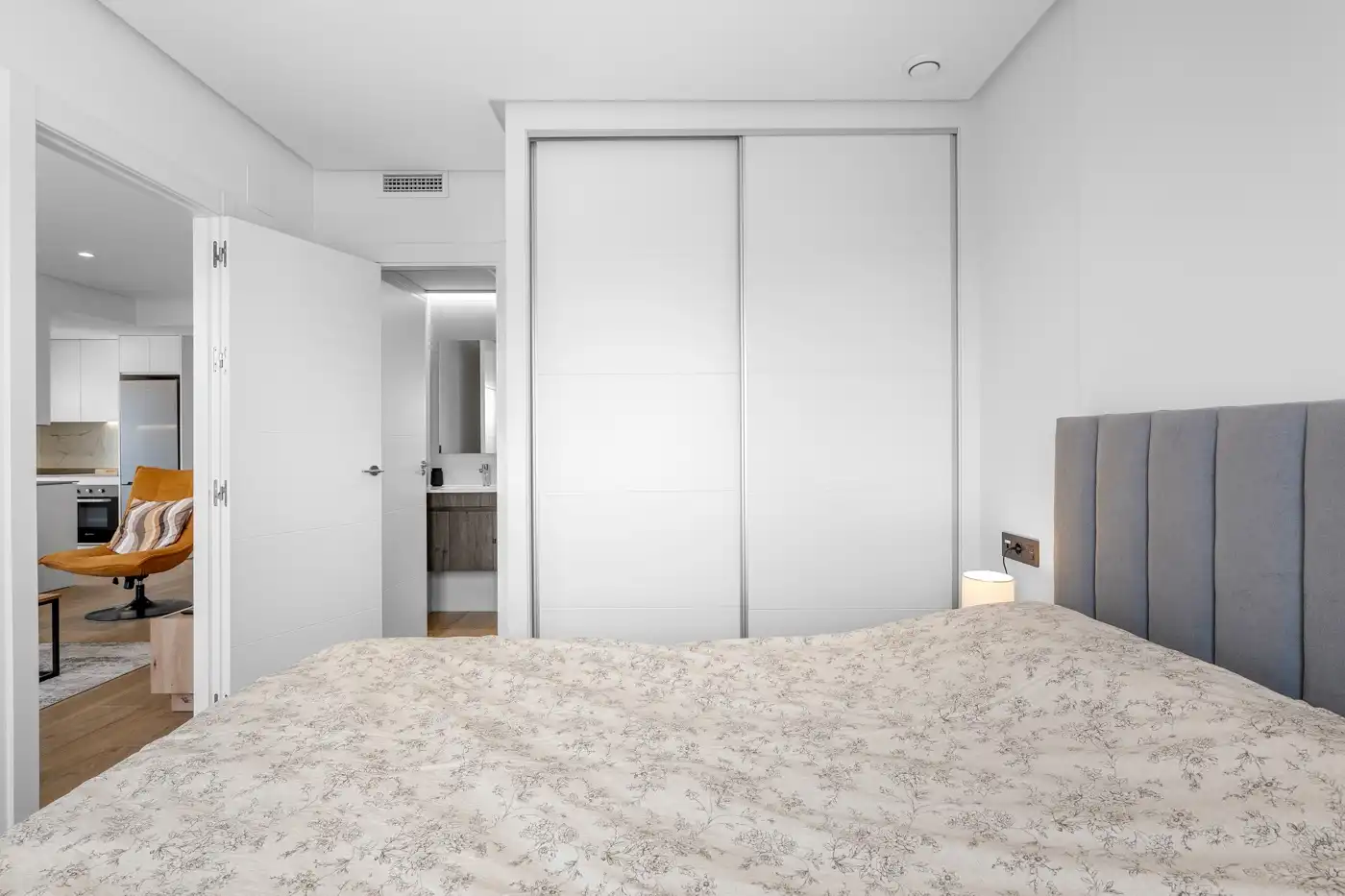 Bedroom of Apartments for sale in Orihuela Costa