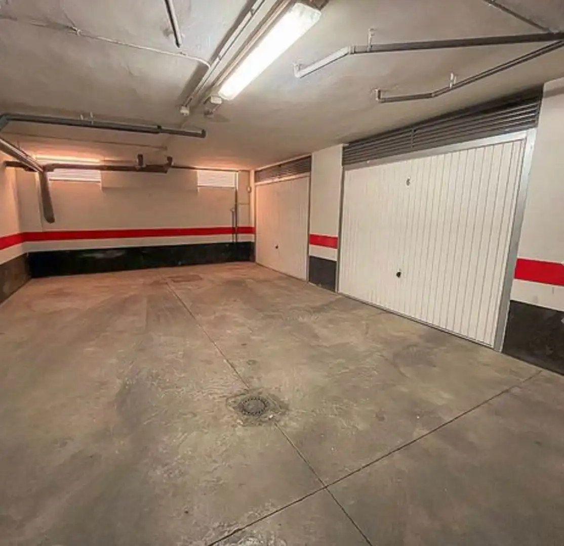 Parkplatz von Wohnung zum Verkauf in Miguelturra mit Gemeinschaftspool