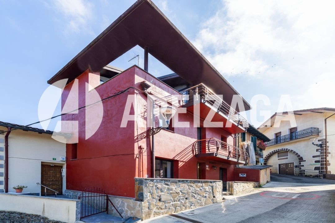 Vista exterior de Piso en venta en Astigarraga con Calefacción y Terraza