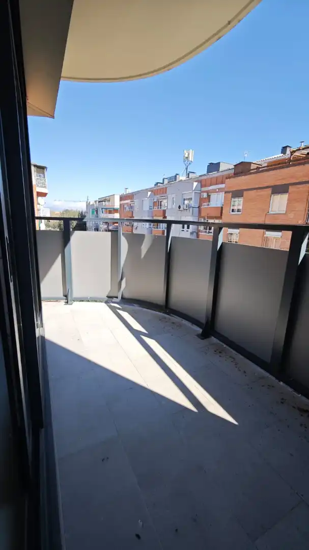 Pis amb terrassa en venda a La Llagosta, imagen 3