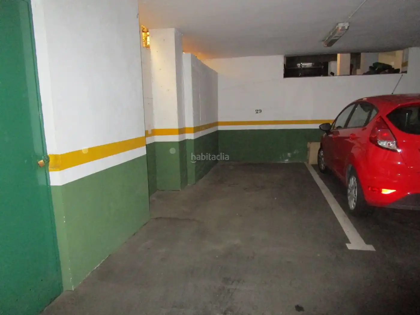 Individual to rent in Rambla 180