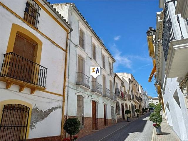 Casa adosada en Venta en Monturque