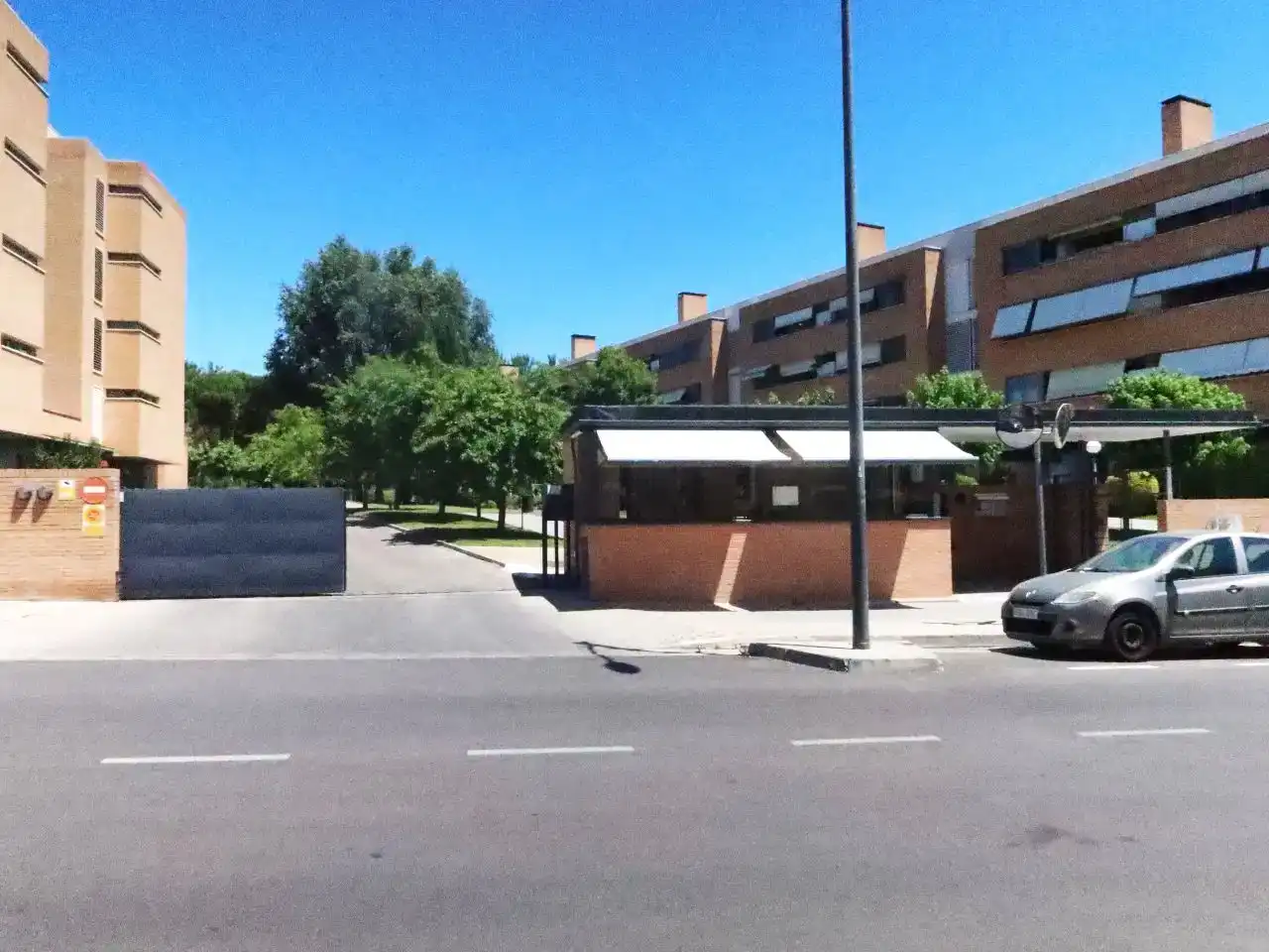 Vista exterior de Pis en venda en Pozuelo de Alarcón amb Aire condicionat
