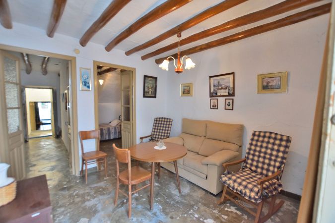 Sala de estar de Casa adosada en venta en Cuevas del Becerro con Terraza, Trastero y Balcón