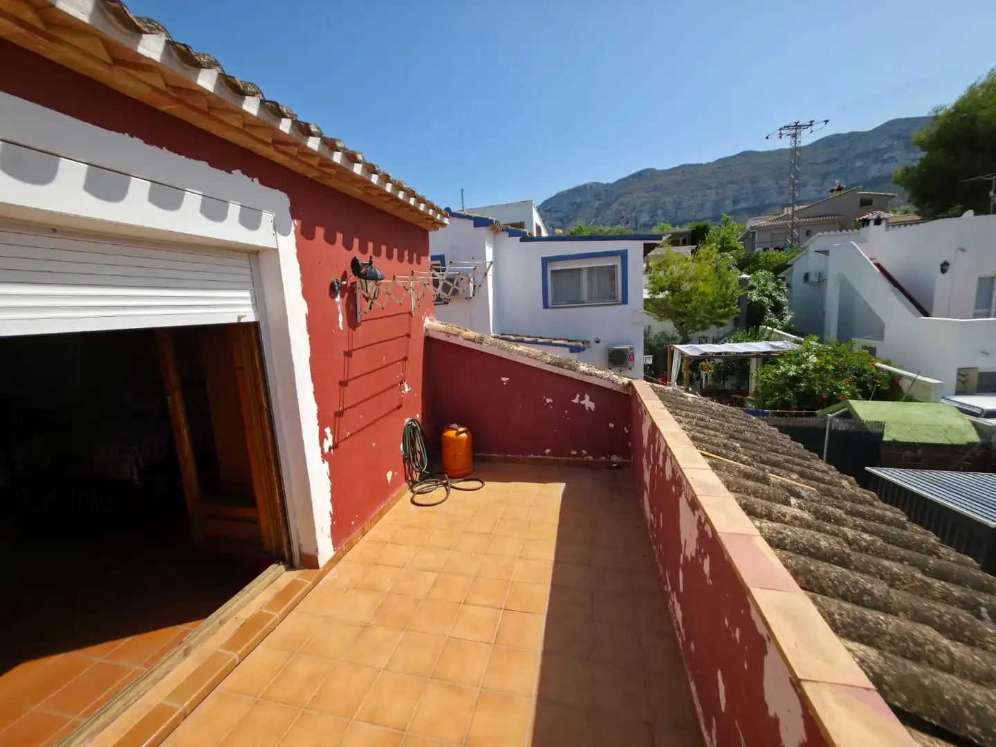 Semi-detached house with pool for sale in El Montgó, imagen 7