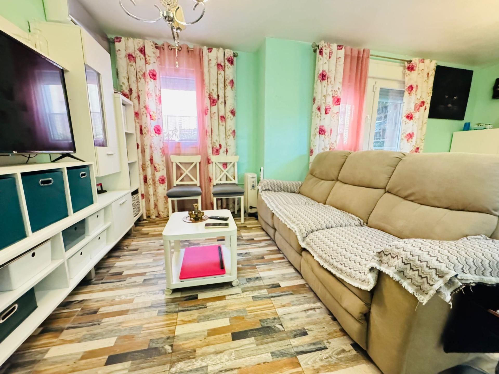 Habitación de Piso en venta en Algeciras con Trastero