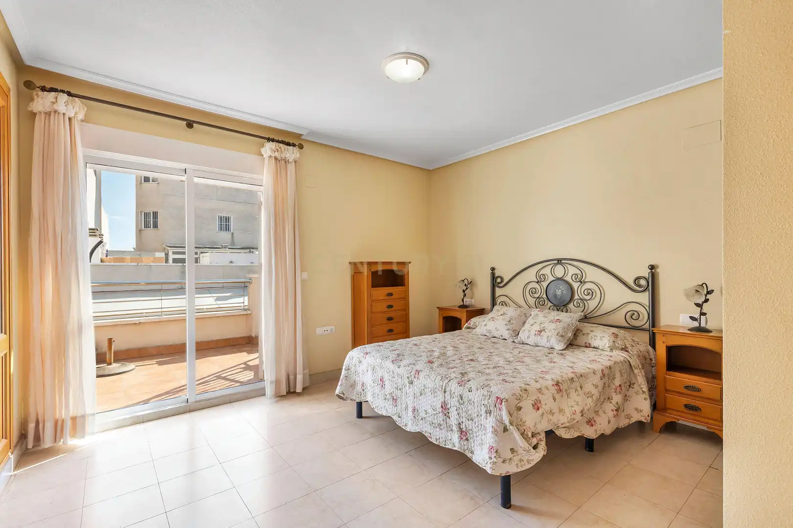 Apartamento con ascensor en venta en Rambla Juan Mateo García, 48, Torrevieja, Spain 48, imagen 15