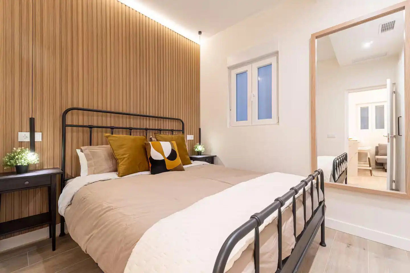 Bedroom of Flat for rent in Carlos Ruiz