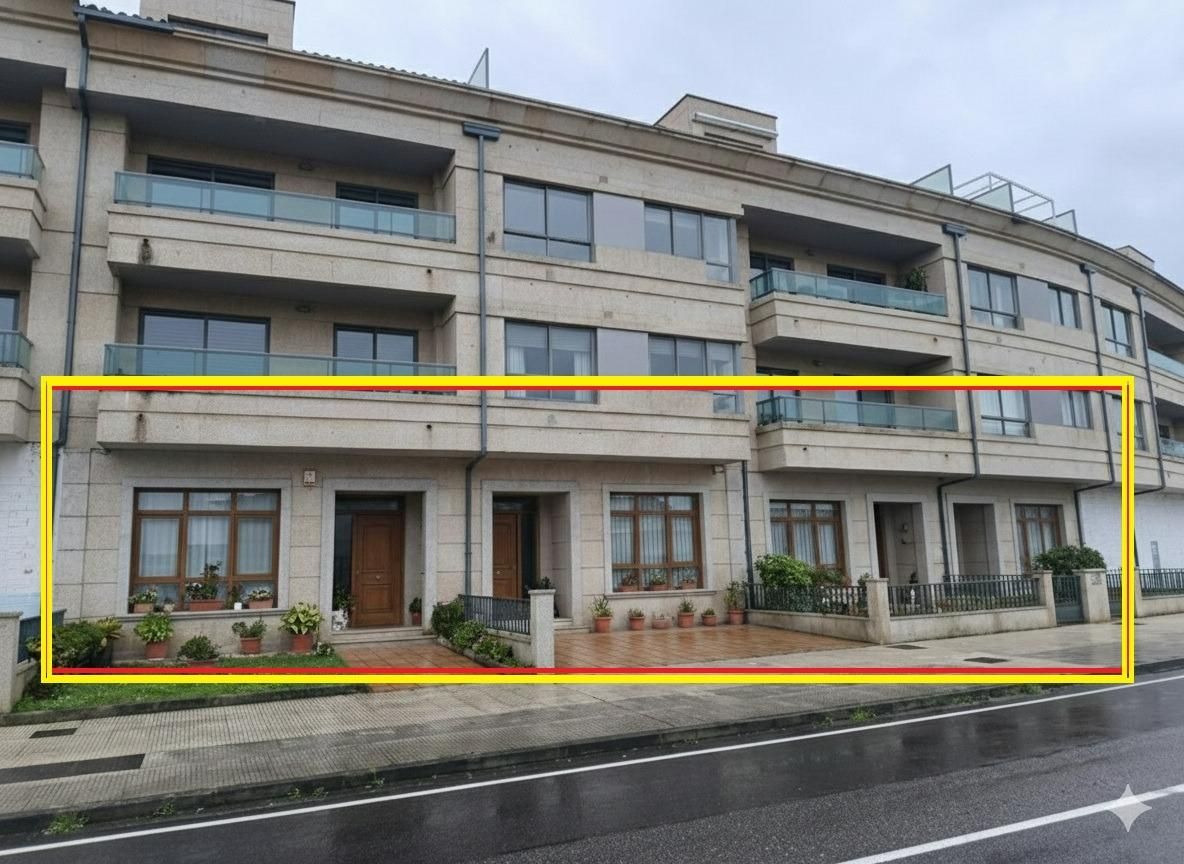 Vista exterior de Local en venda en Cambados