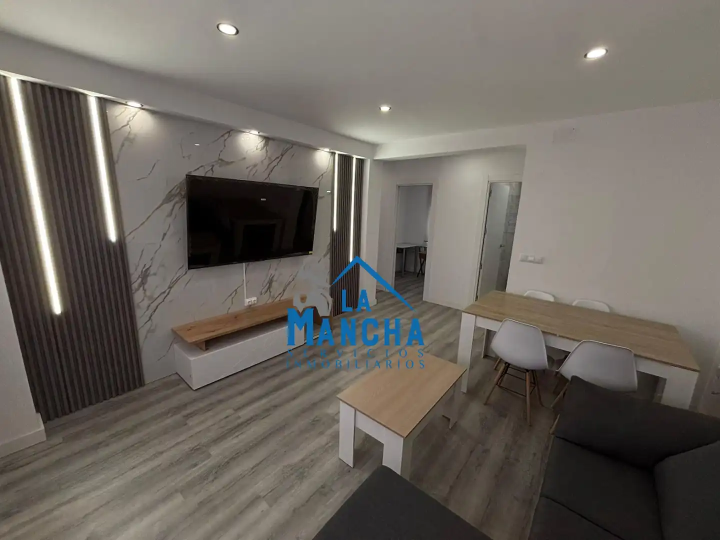 Living room of Flat for sale in Albacete  with Air Conditioner, Heating and Furnished
