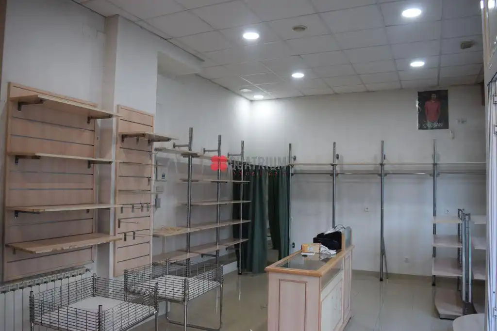 Business premises for sale in Sánchez Freire, imagen 7