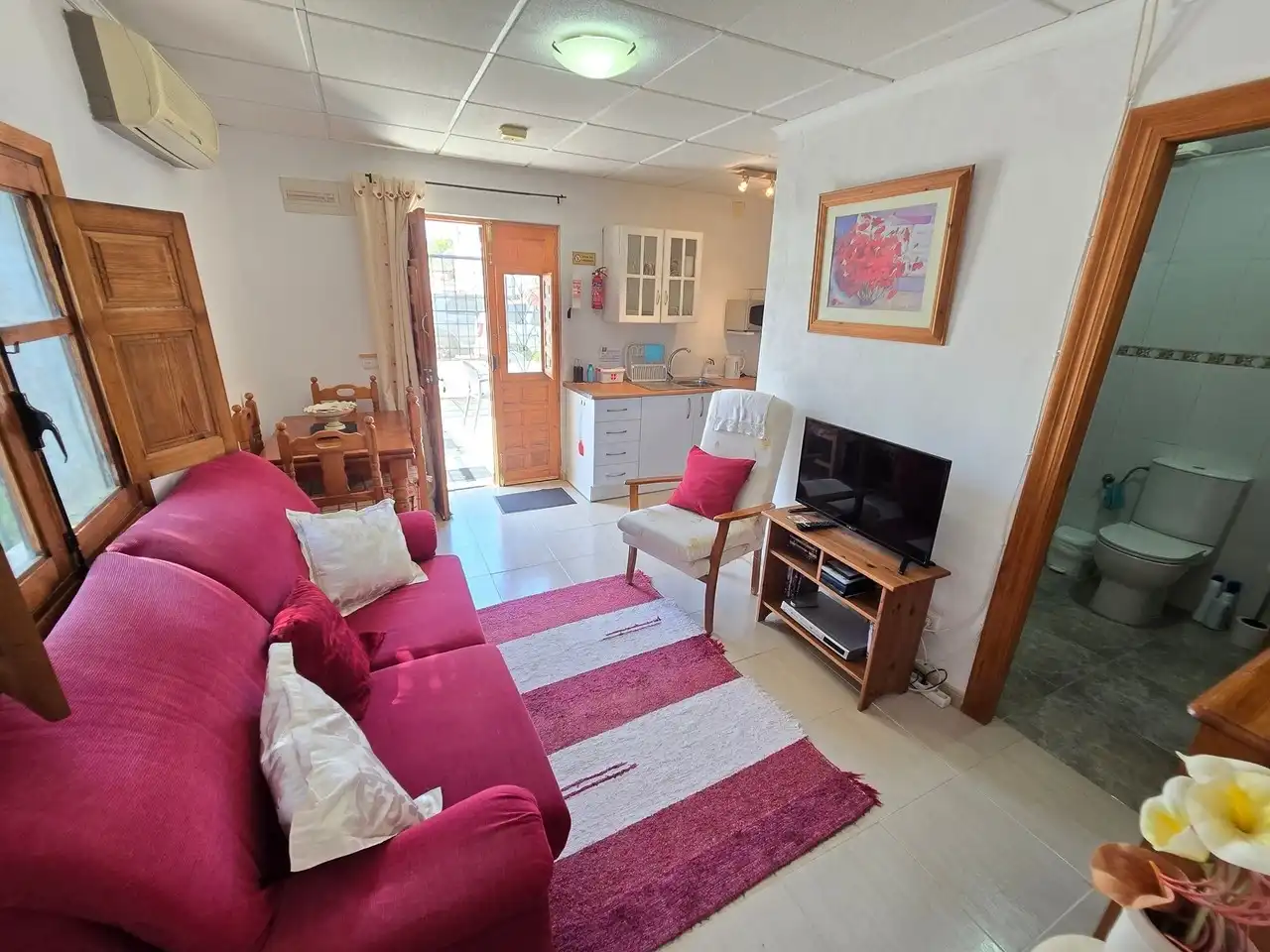 Sala d'estar de Finca rústica en venda en Serón amb Aire condicionat i Piscina