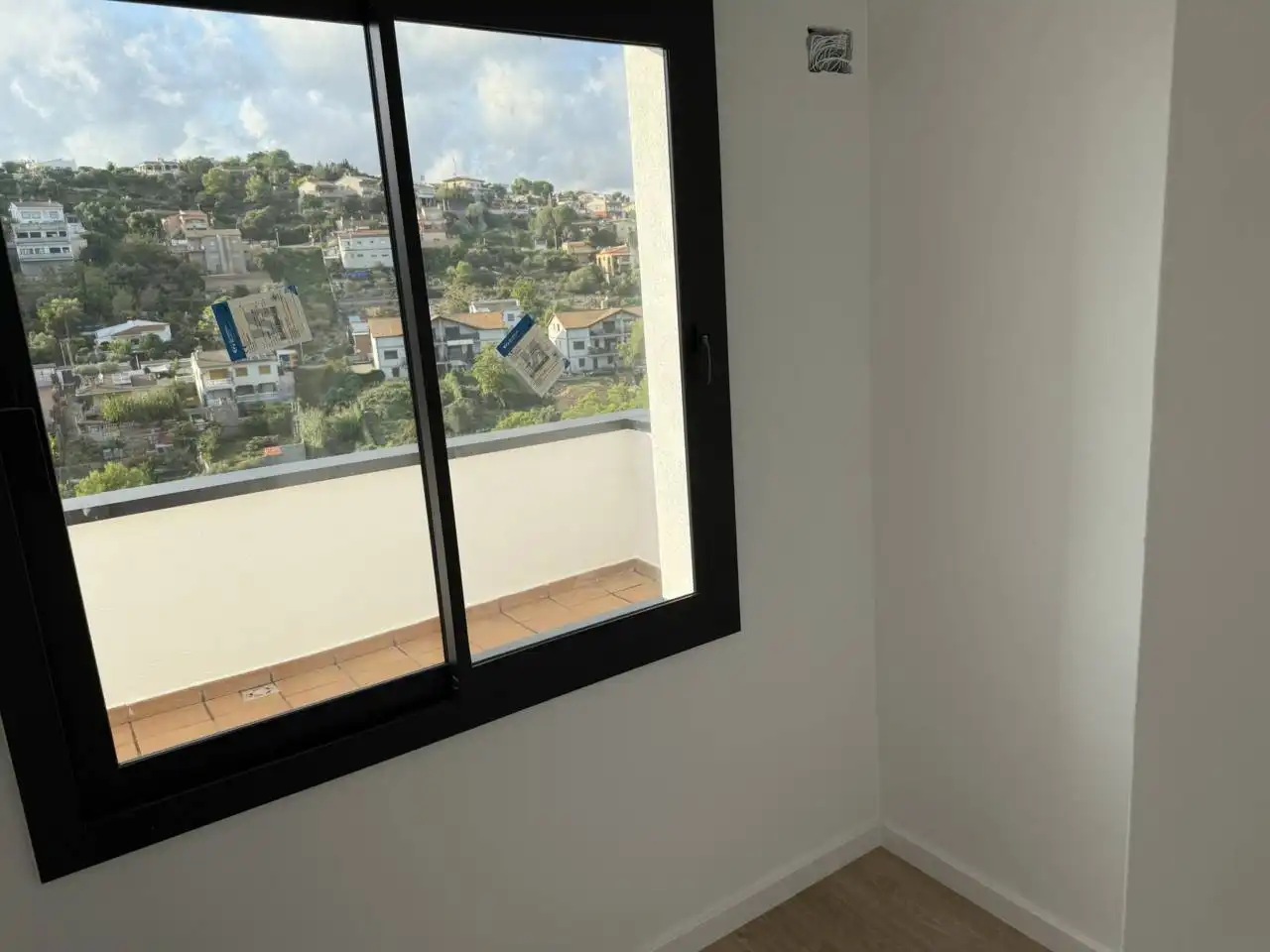 Habitación de Casa o chalet en venta en Calafell con Aire acondicionado, Calefacción y Jardín privado