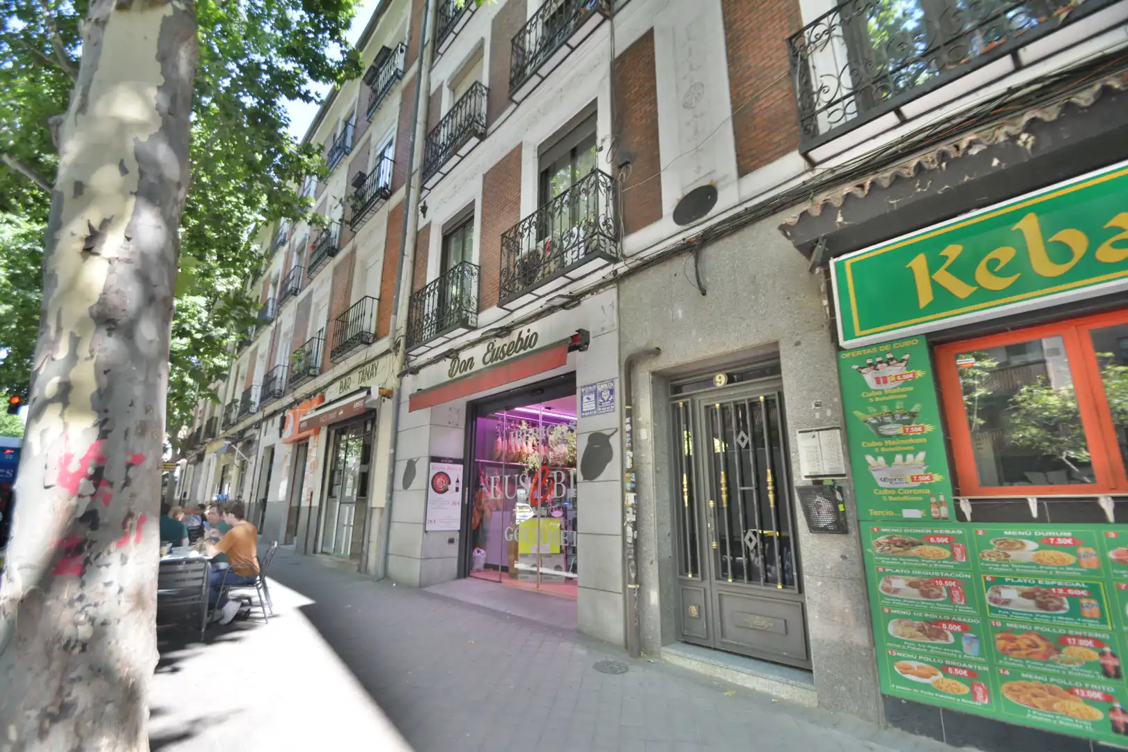 Vista exterior de Estudio de alquiler en Madrid con Aire acondicionado, Calefacción y Lavadora
