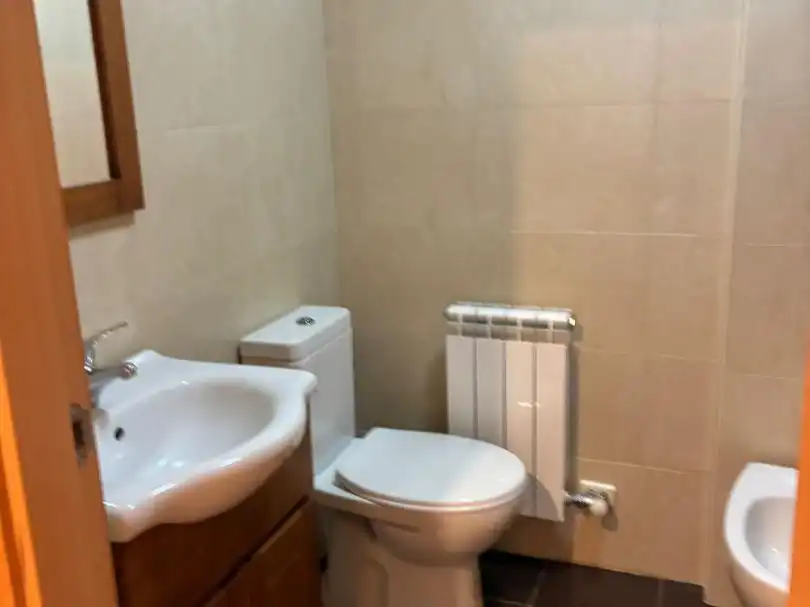 Baño de Casa o chalet en venta en Garrafe de Torío con Calefacción, Jardín privado y Parquet