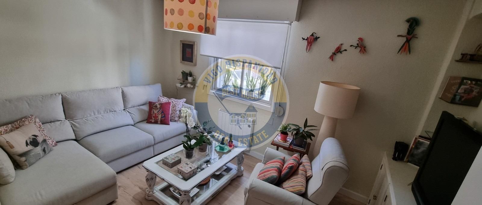 Living room of Flat for sale in Vigo   with Heating and Storage room