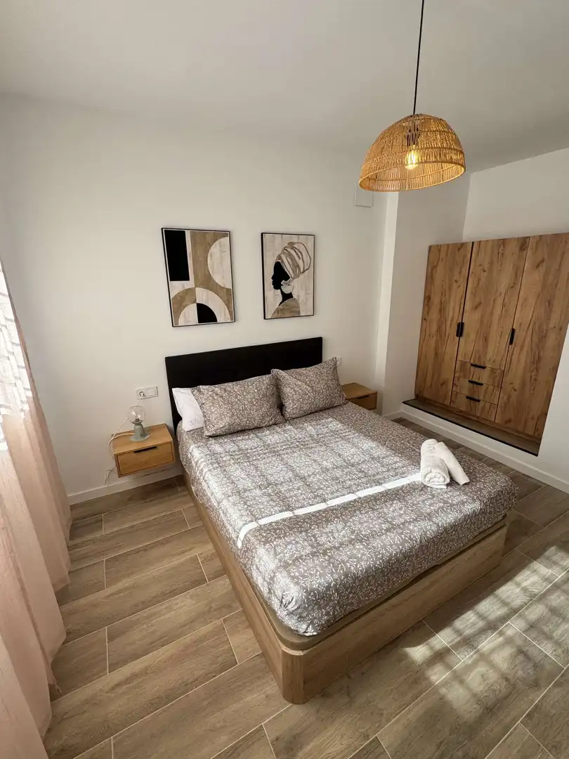 Habitación de Apartamento para compartir en Málaga con Aire acondicionado, Terraza y Amueblado