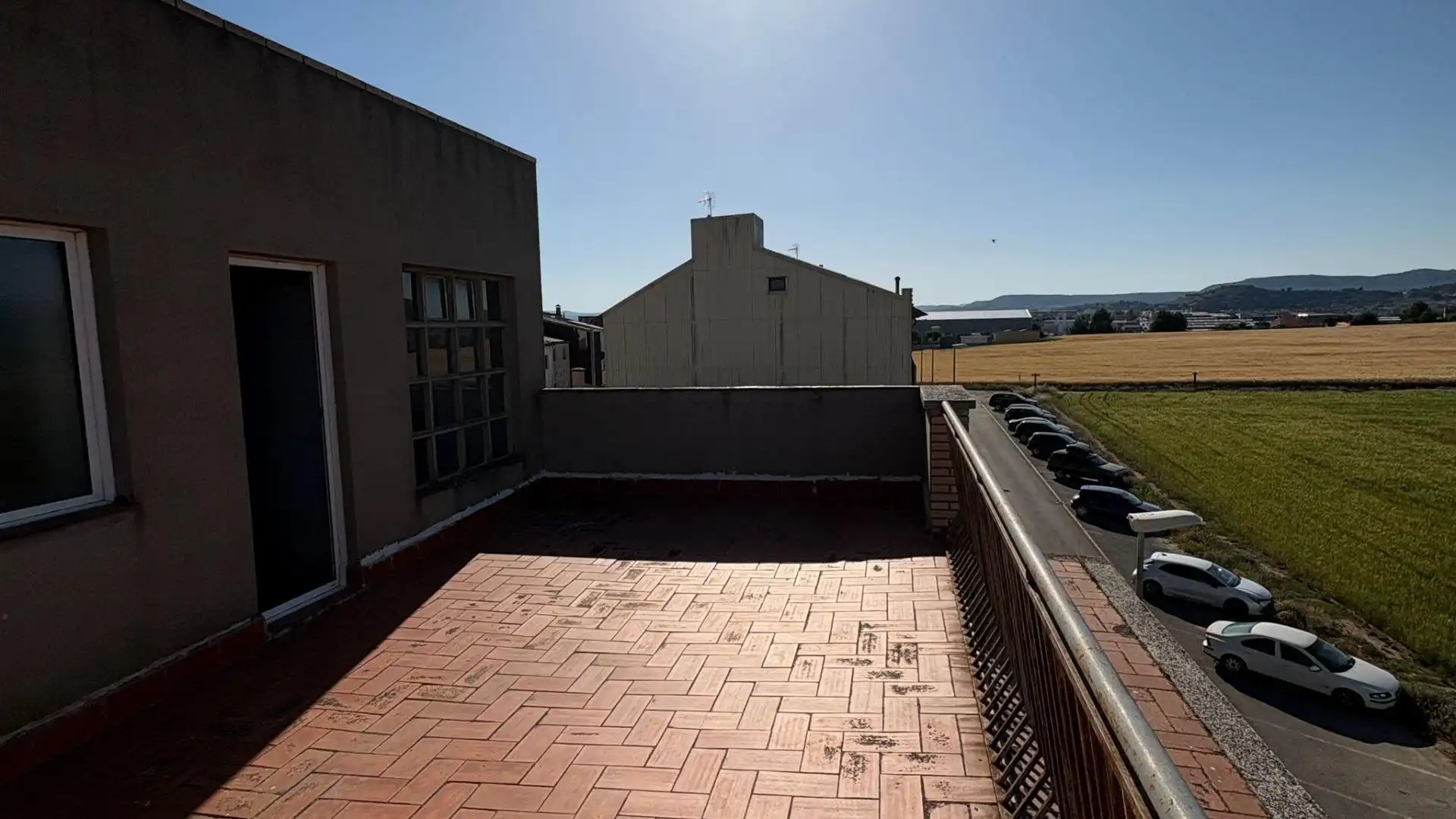 Terraza de Piso en venta en Òdena con Parquet