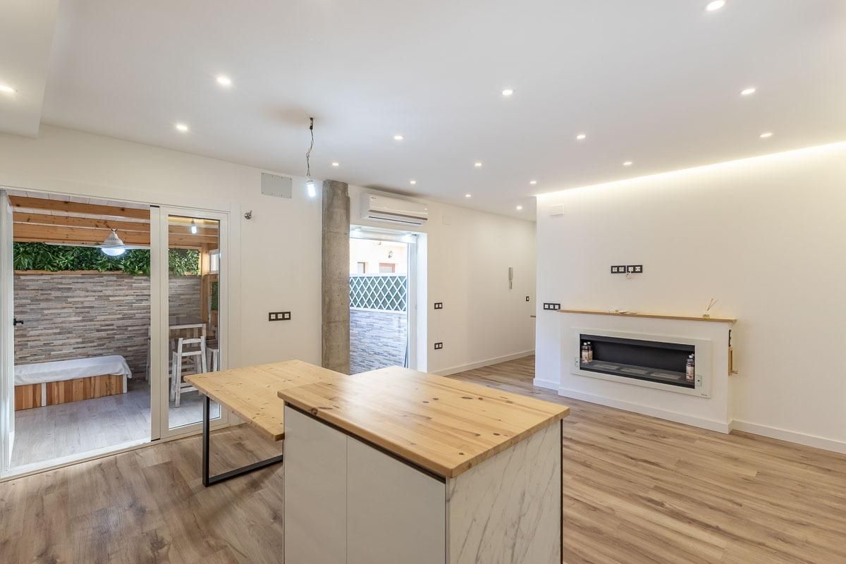 Cuina de Pis en venda en Armilla amb Aire condicionat, Calefacció i Terrassa