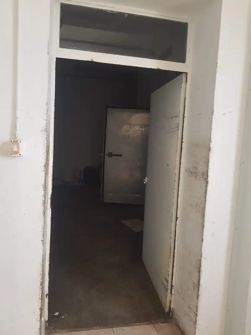 Nave industrial en venta en Quintana Redonda