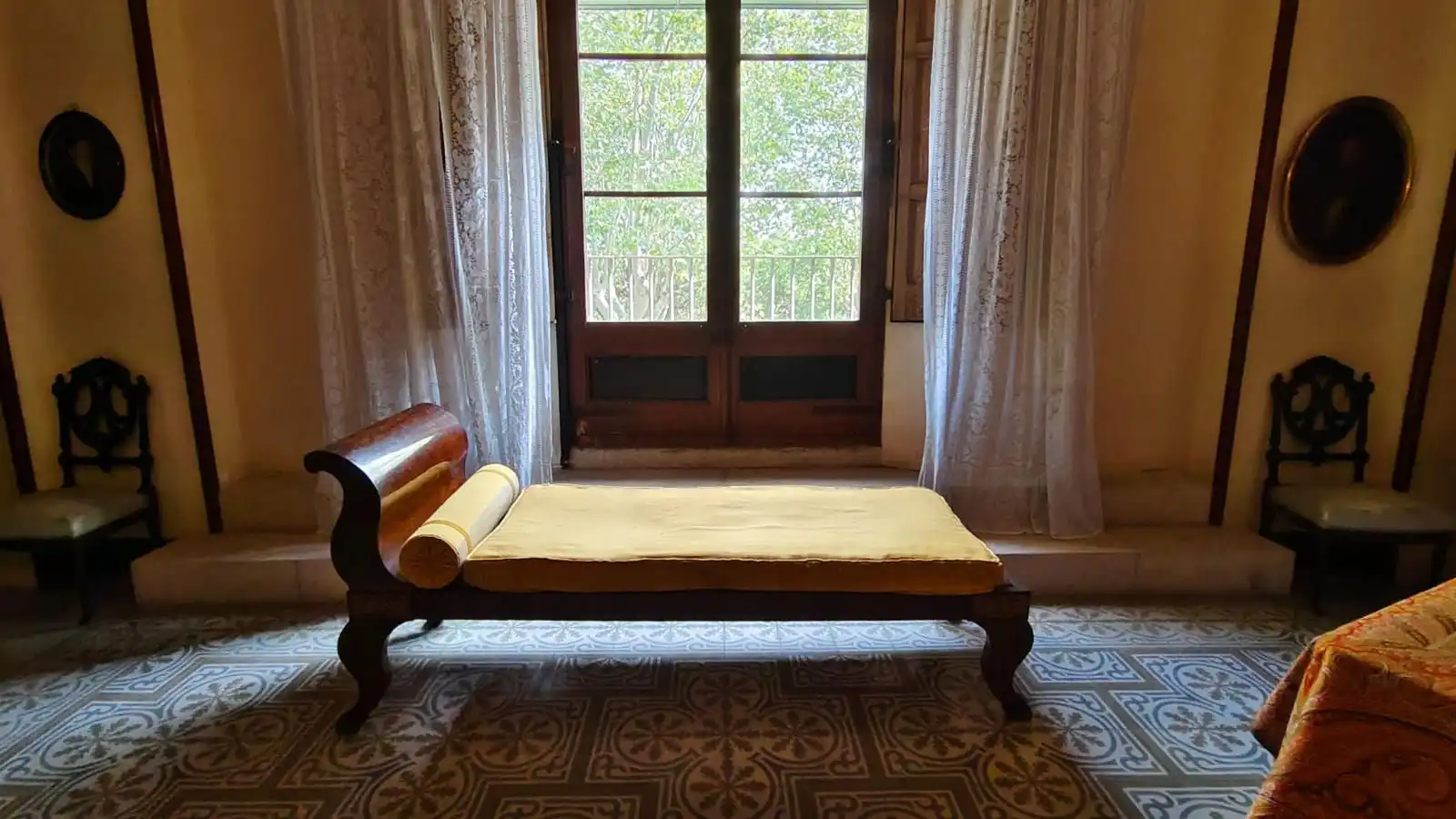 Außenansicht von Country house zur Miete in Llagostera mit Heizung, Privatgarten und Terrasse