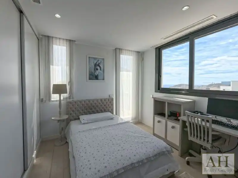 Bedroom of Houses for sale in Finestrat