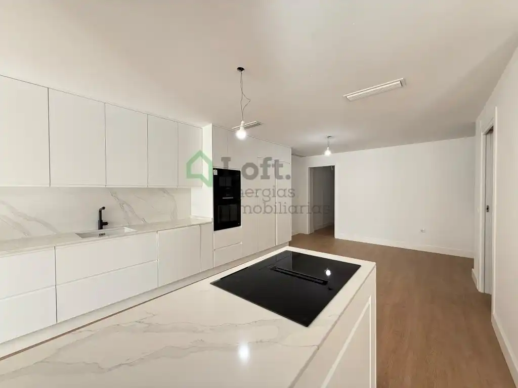 Cocina de Piso en venta en Badajoz con Aire acondicionado y Calefacción