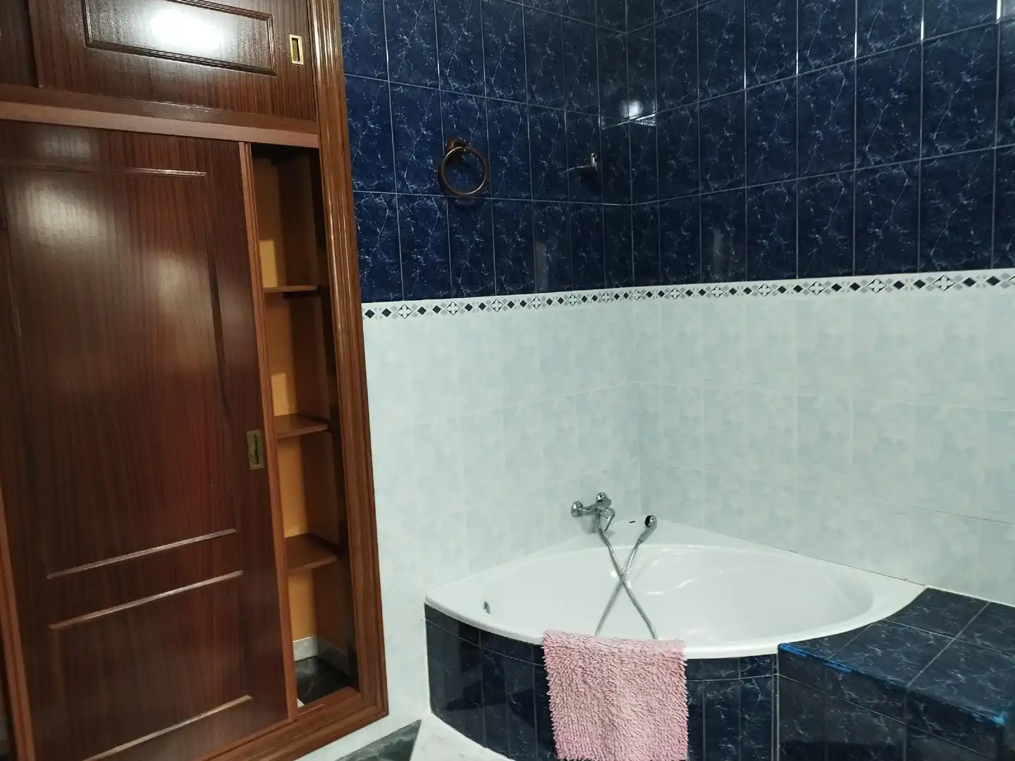 Baño de Dúplex en venta en Santa Olalla del Cala con Terraza