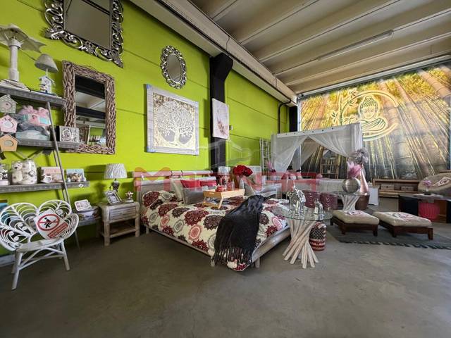 Local comercial en Alquiler en Yuncler