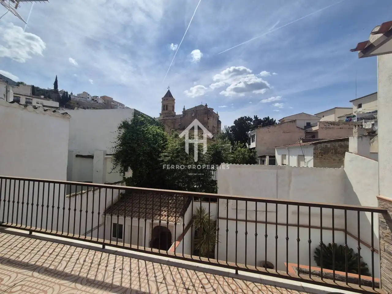 Vista exterior de Piso en venta en Loja con Aire acondicionado y Terraza