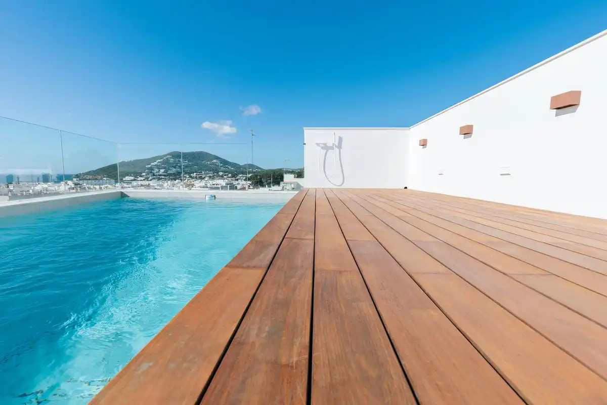 Casa con terraza en venta en Carrer de Ramon Llull, imagen 2