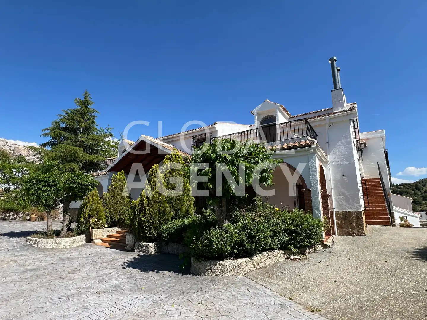 Vista exterior de Terreny en venda en Jaén