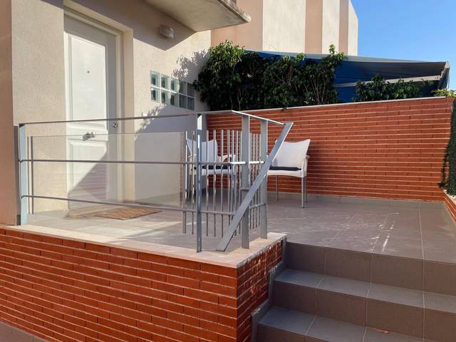 Casa-chalet en Alquiler en Calle Francisco de Asis Ruiz, 47 en Guadalupe