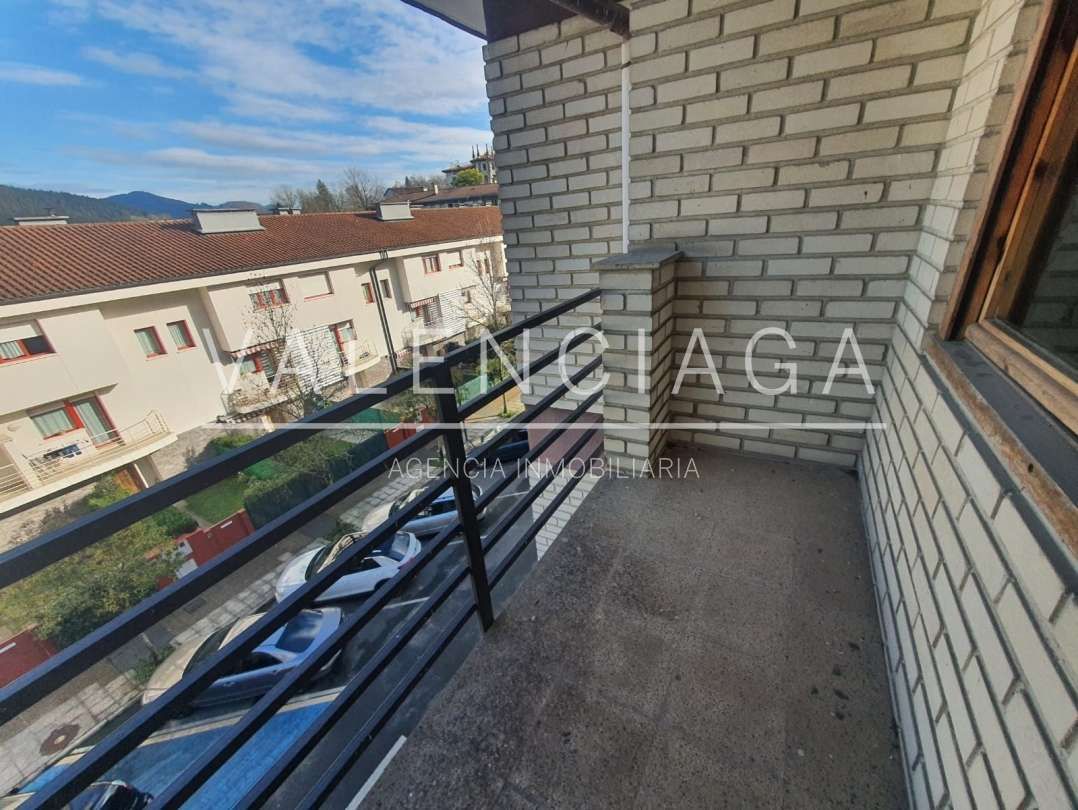 Terrassa de Pis en venda en Idiazabal amb Balcó