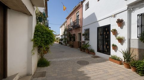 Foto 2 de Casa adosada en venta en Centro, Estepona