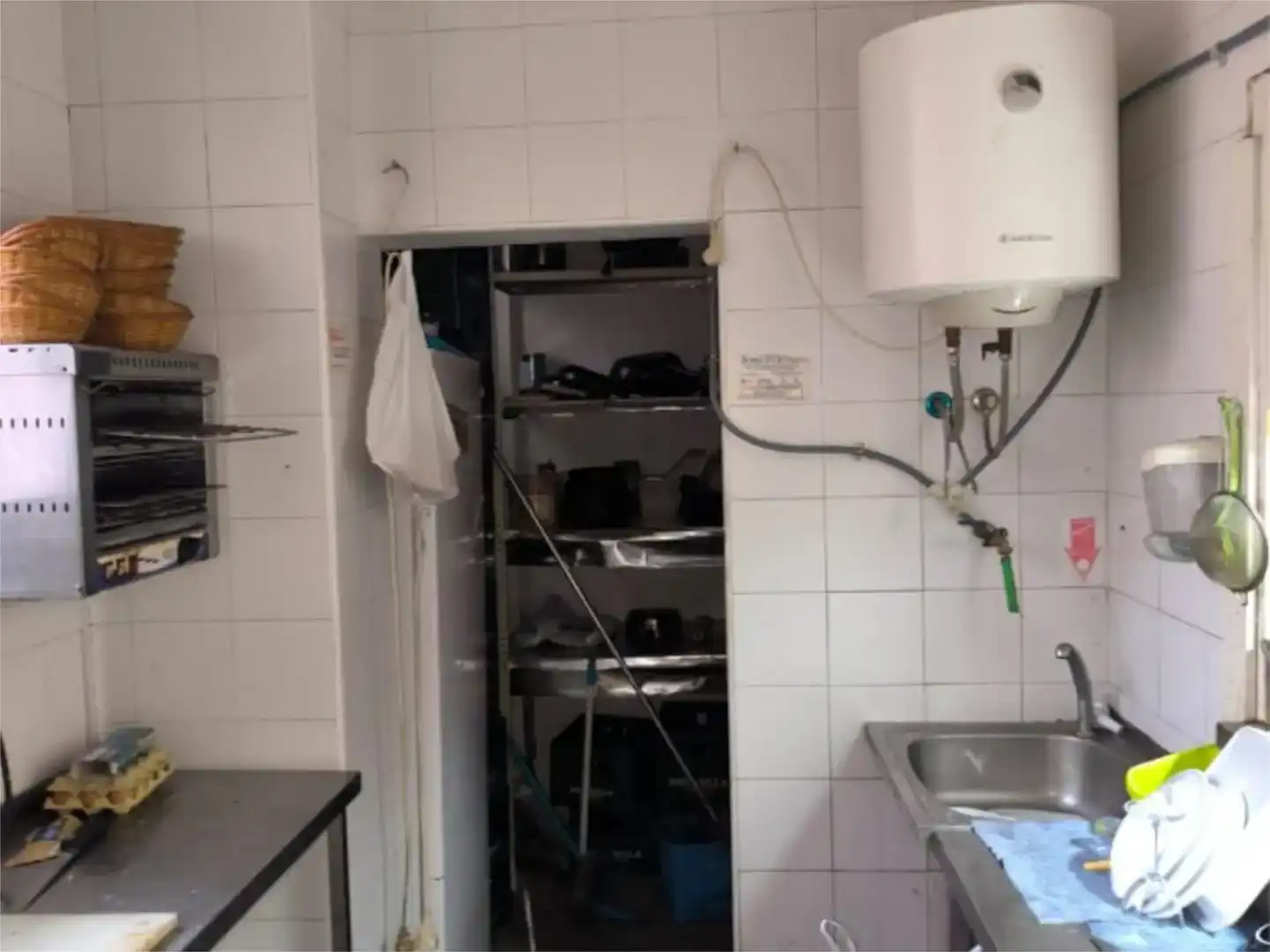 Cuina de Local en venda en Murcia amb Moblat