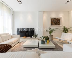 Sala d'estar de Apartament en venda en  Valencia Capital amb Aire condicionat, Calefacció i Traster